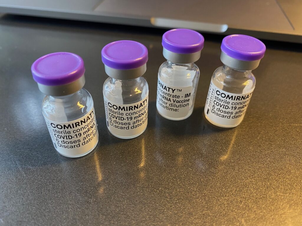 Schneller zur Corona-Impfung mit Berechtigungsschein?